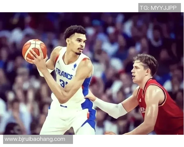 美国男篮与法国男篮精彩对决录像回放全程分析与精彩瞬间集锦 美国男篮与法国男篮精彩对决录像回放全程分析与精彩瞬间集锦