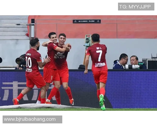 马竞迎战萨斯堡力争小组出线机会全力以赴展现球队实力