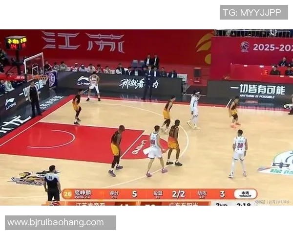 2011年CBA季后赛广东队与江苏队激战回顾精彩瞬间与关键时刻分析
