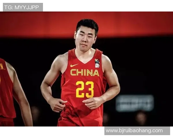 王泉泽的篮球之路:从青涩少年到职业球员的成长历程与挑战 王泉泽的篮球之路:从青涩少年到职业球员的成长历程与挑战